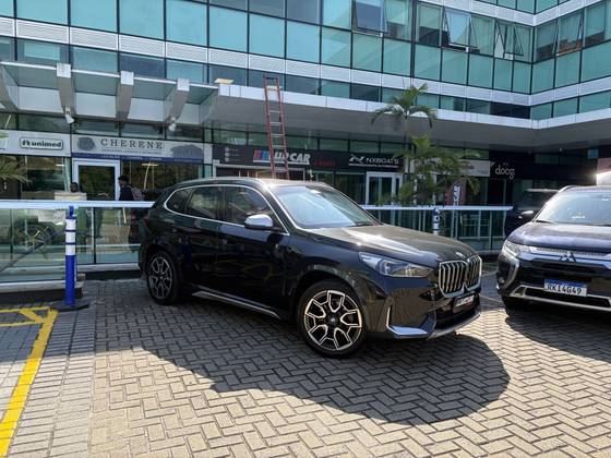 BMW X1 2.0 16V TURBO GASOLINA SDRIVE20I X-LINE STEPTRONIC
